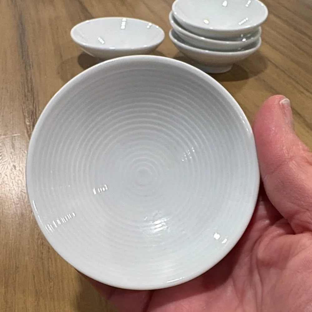 Crate&Barrel White Ribbed dipping Bowl set of 4